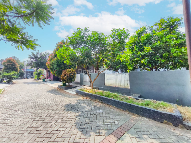 Metland Cileungsi Cluster Lily