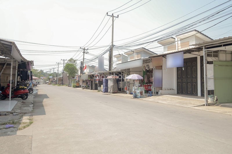 Jalan Majapahit Raya