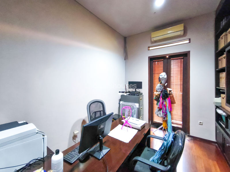 Jalan Conforti No.88 Pondok Aren