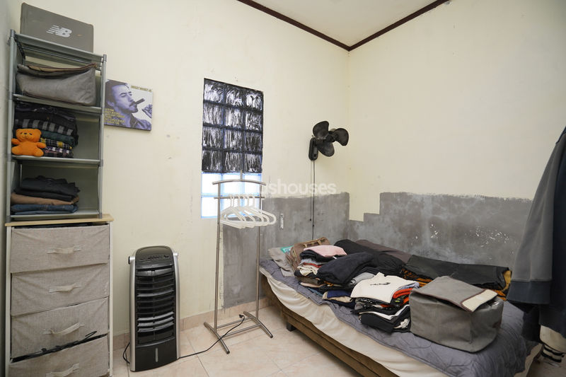 Vila Mutiara Gading 2