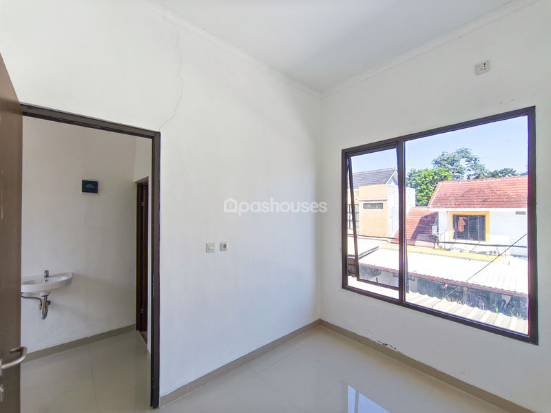 Perumahan D'Hills Residence Pamulang Blok F No.18