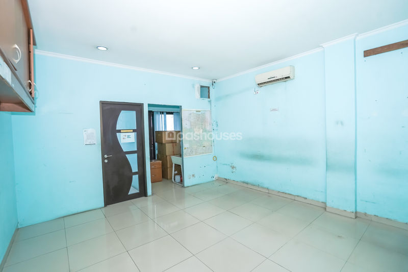 Jalan Kartini Raya No. 47B Depok