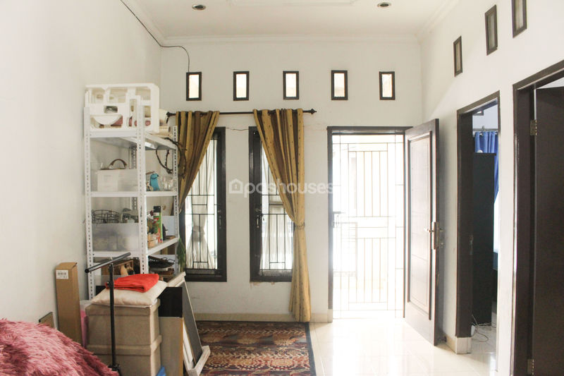 Town House Asri D'lapan