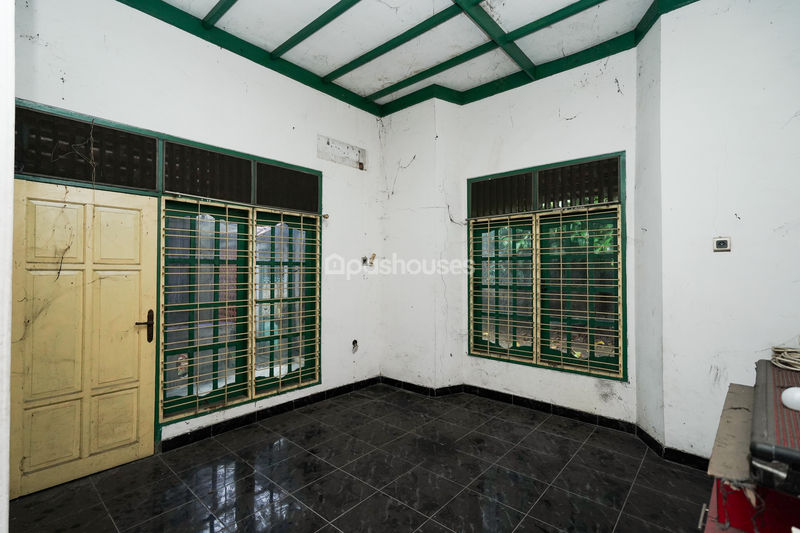 Jalan Alexindo No.11 Bekasi