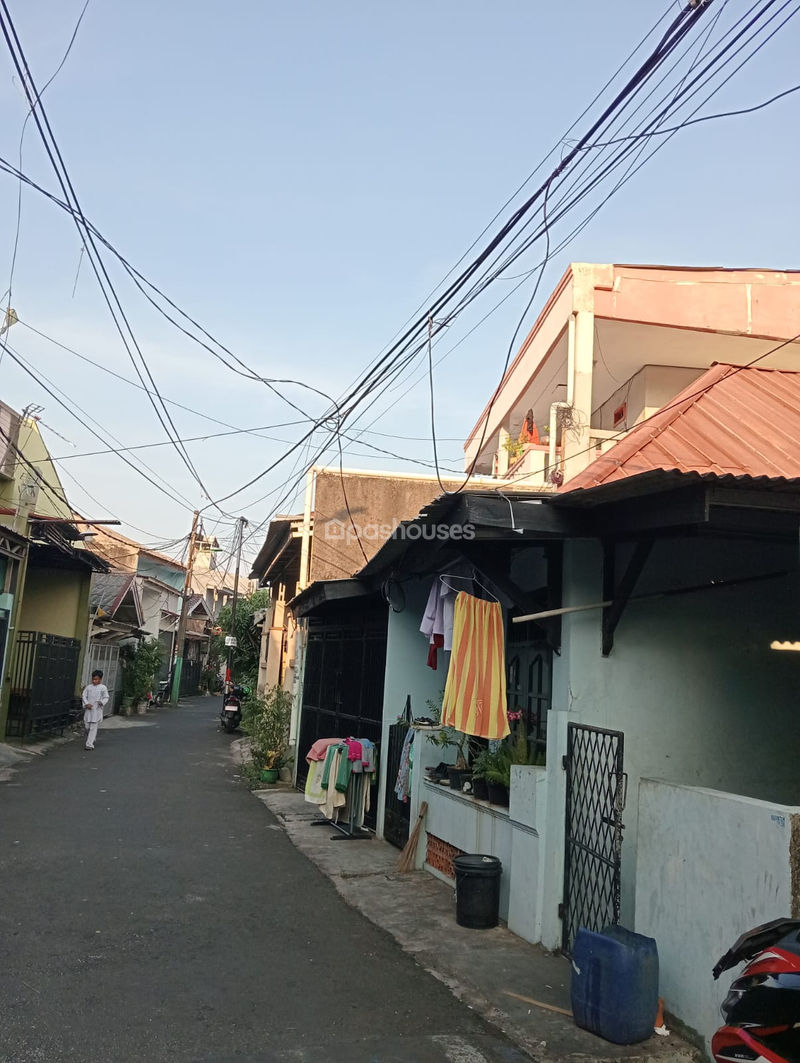 Jalan Alur Laut Koja