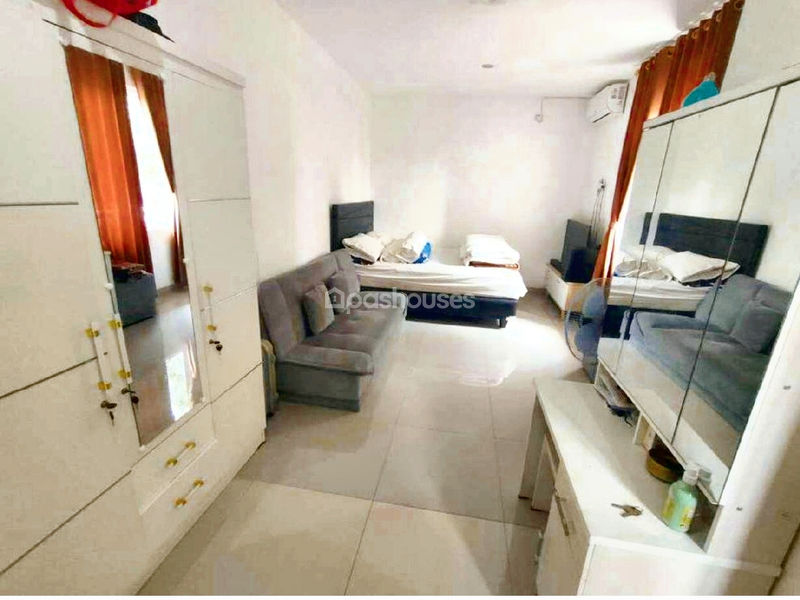 D'Marco Residence