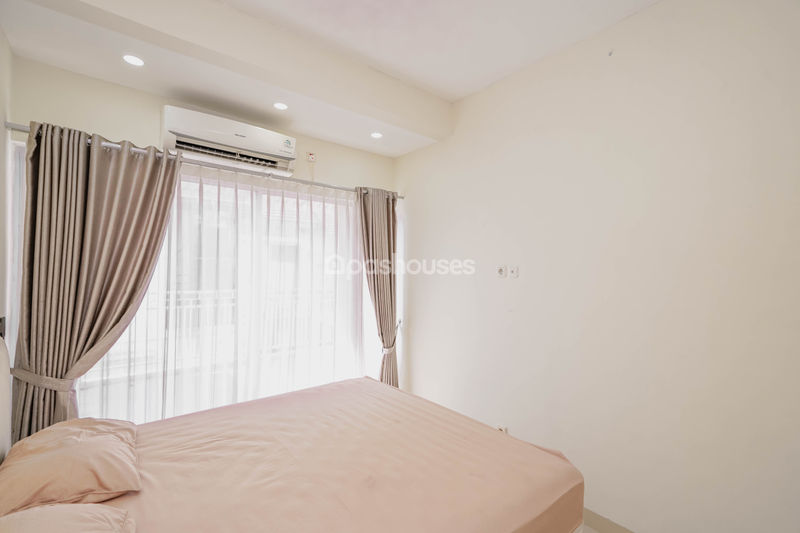 Perumahan Mahogany Grove Serpong