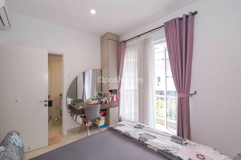 Synthesis Homes Blok B No.12