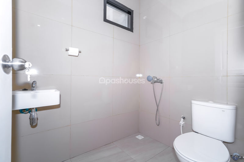 Komplek Megapolitan Cinere Blok J No.334 