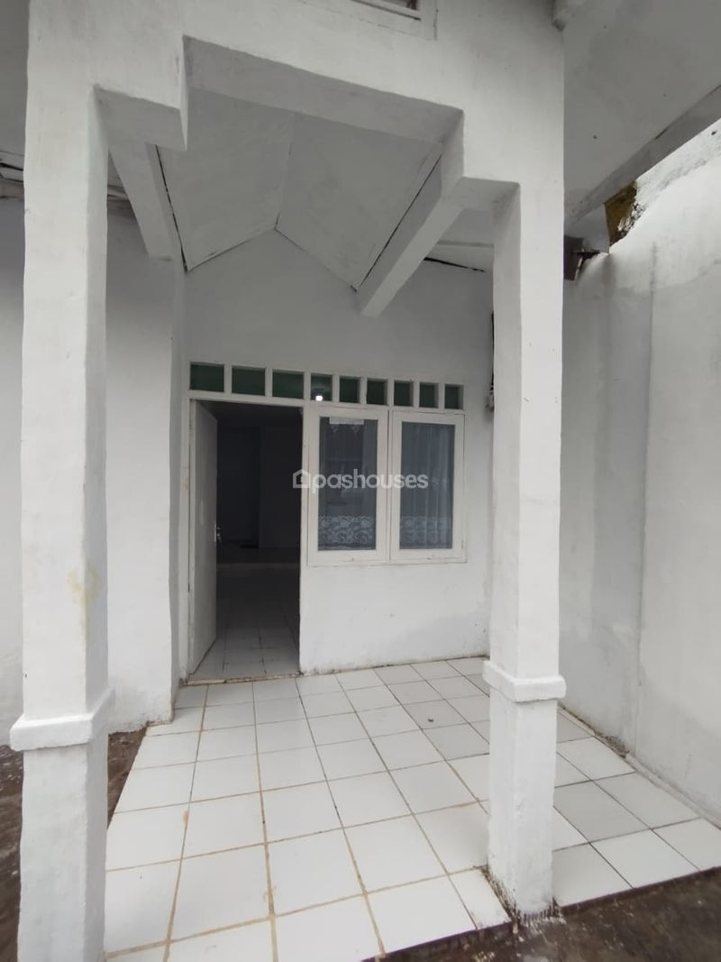 Perumahan Taman Kirana Surya Blok H 16 No. 32 & 31