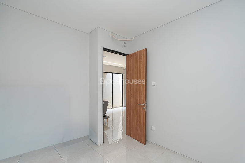 Grand Wisata Bekasi Cluster Z Living