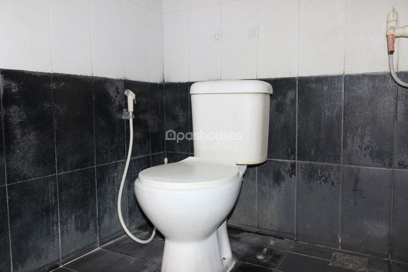 Tajur Town house