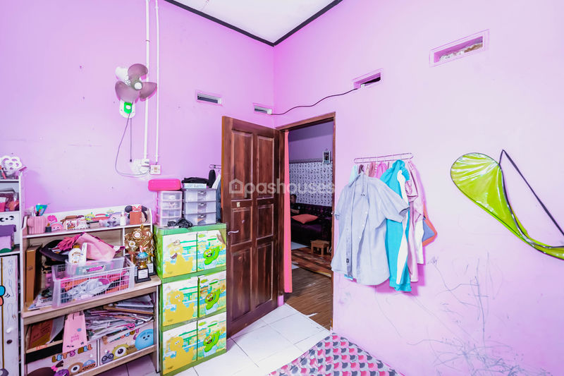 Jalan Padat Karya Depok