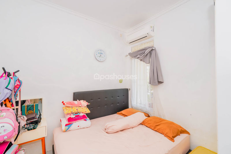Cilebut Residence 2 Blok F3 No.19