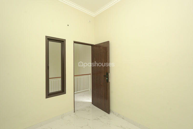 Bekasi Timur Regency 3 Cluster Ivory Blok I6 No.11