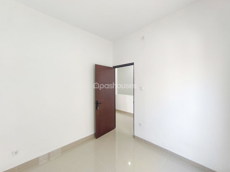Regency Melati Mas Blok E6 No.8