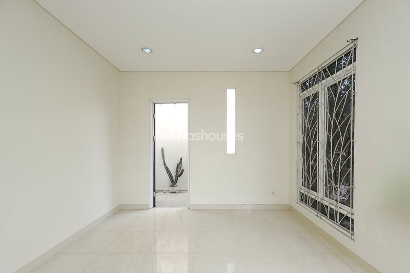 Perumahan Pulogebang Kirana Residence Blok C1/9