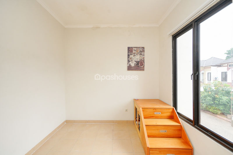 Bali Resort Serpong Cluster Canggu Blok E1 No.10