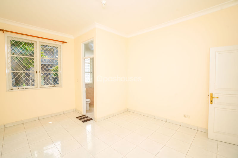 Jalan Bukit Cinere Blok C117