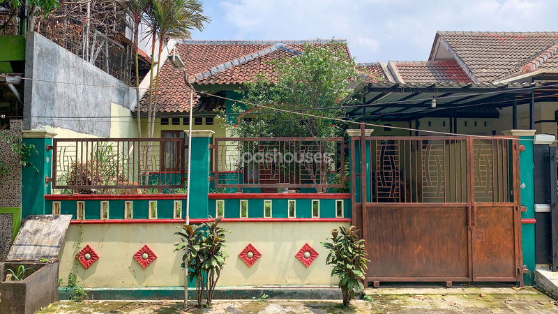 Taman Sari Bukit Damai