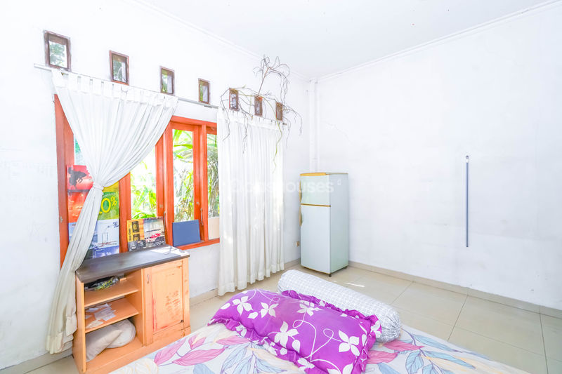 Jalan Raya Depok Sawangan