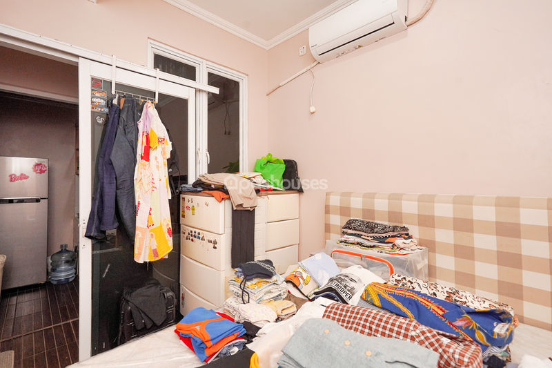 Perumahan Kemang IFI Graha Blok D2 No.14