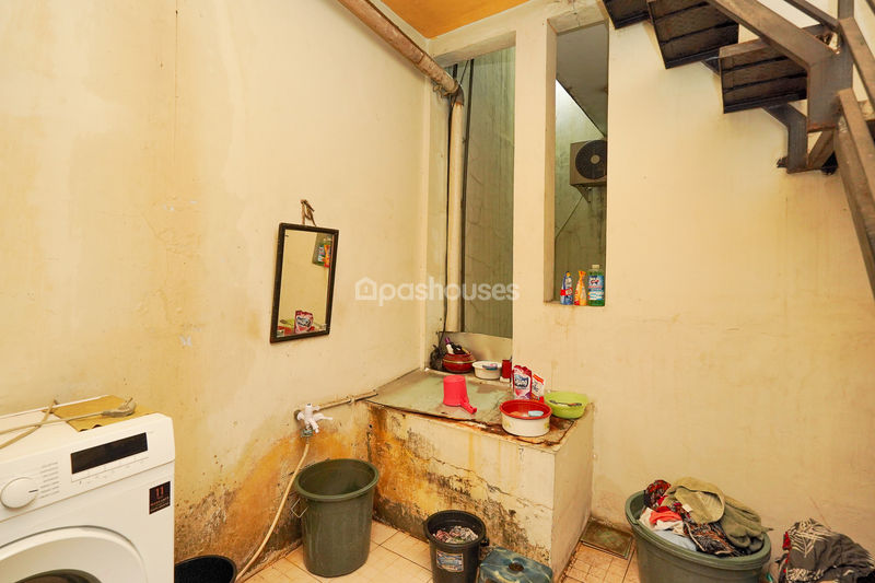 Komplek Pemda Jatiasih Blok B No.17