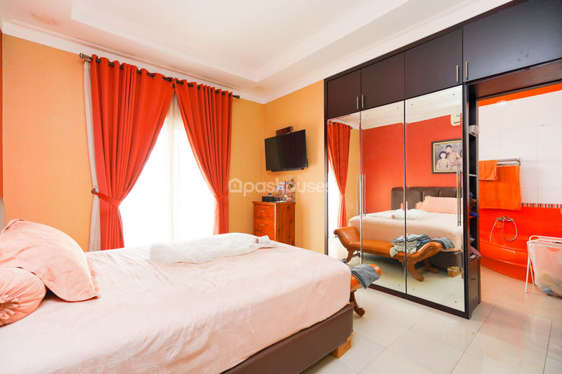 Villa Mutiara Cibubur 1