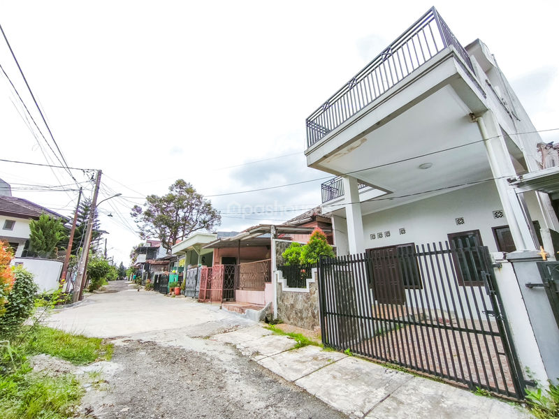 Bukit Cimanggu City Blok R10A No.4