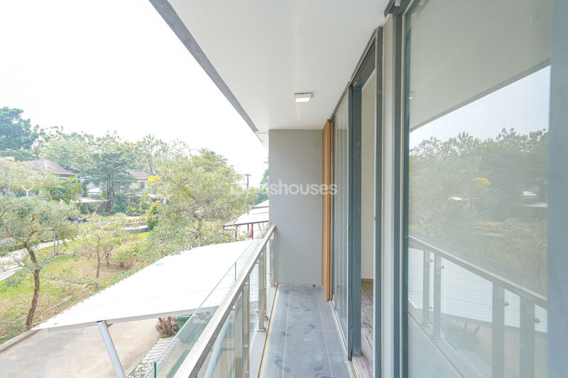 Golden Park 2 Blok R 17