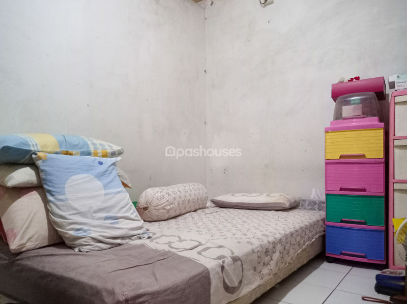 Banjar Wijaya Tangerang Blok B32 No.8