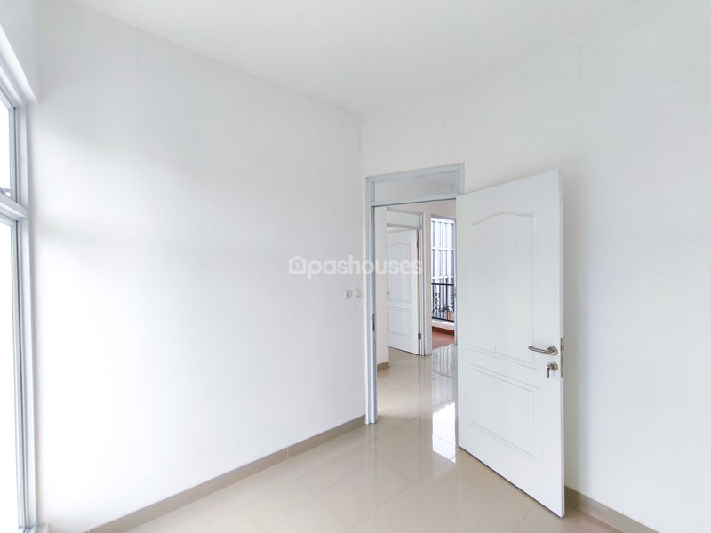 Perumahan Aryana Karawaci Cluster Flora Blok E1 No.6