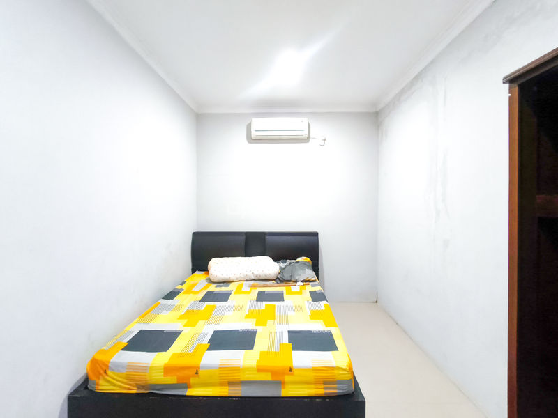 Jalan Soleh II No.44 Kebon Jeruk