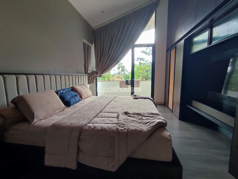 Perumahan Carlton Private Residence Kav 19