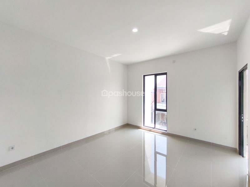 Regency Melati Mas Blok E6 No.8
