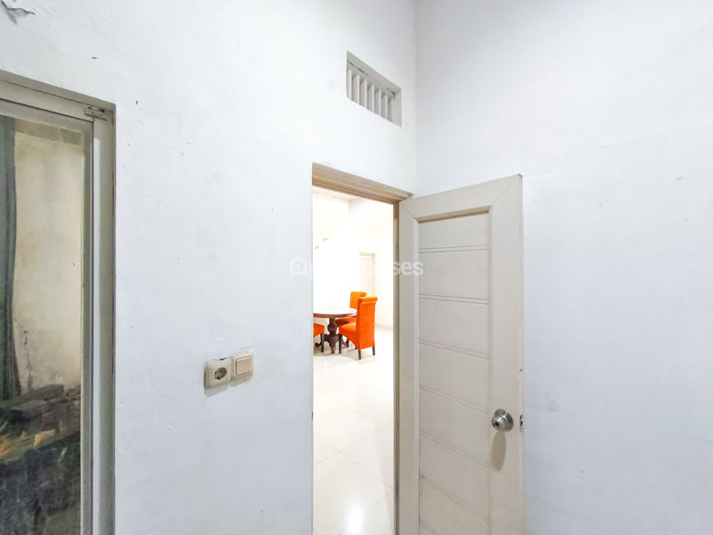 Perumahan Green Hills Estate Ciputat Blok D/10