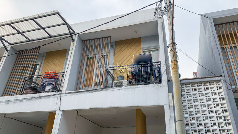 Cluster Cinere Grove
