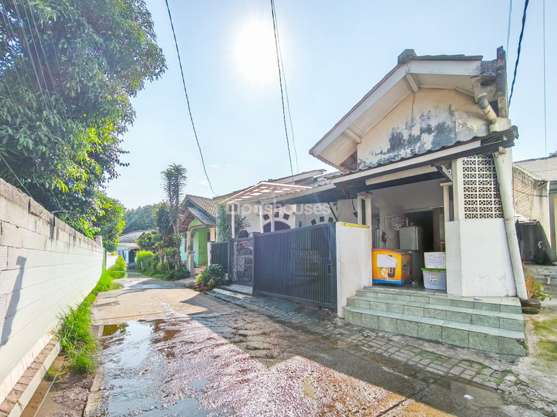 Jalan Keramat 1 No.14 Depok