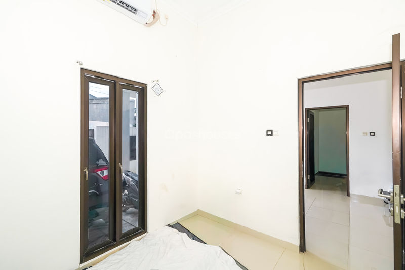 Perumahan Lembah Griya Indah Blok B16 No.21 
