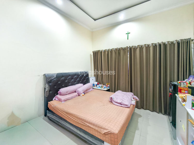 Perumahan Taman Meruya Ilir Blok B3 No.6