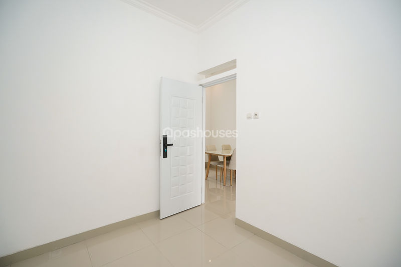 Bekasi Timur Regency Cluster Malachite Blok M8 No.36