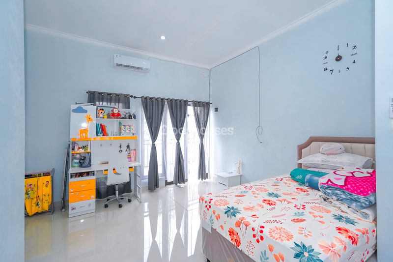 Perumahan Sawangan Green Park Blok E1 No.4