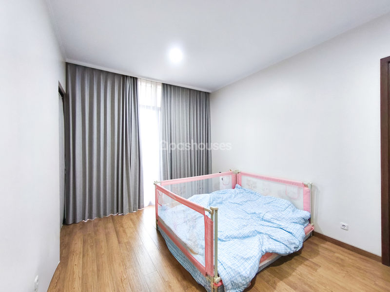 Perumahan Suvarna Sutera Cluster Andara