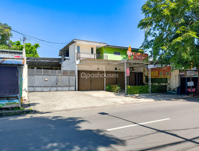 Jalan Mawar Merah II No.54A