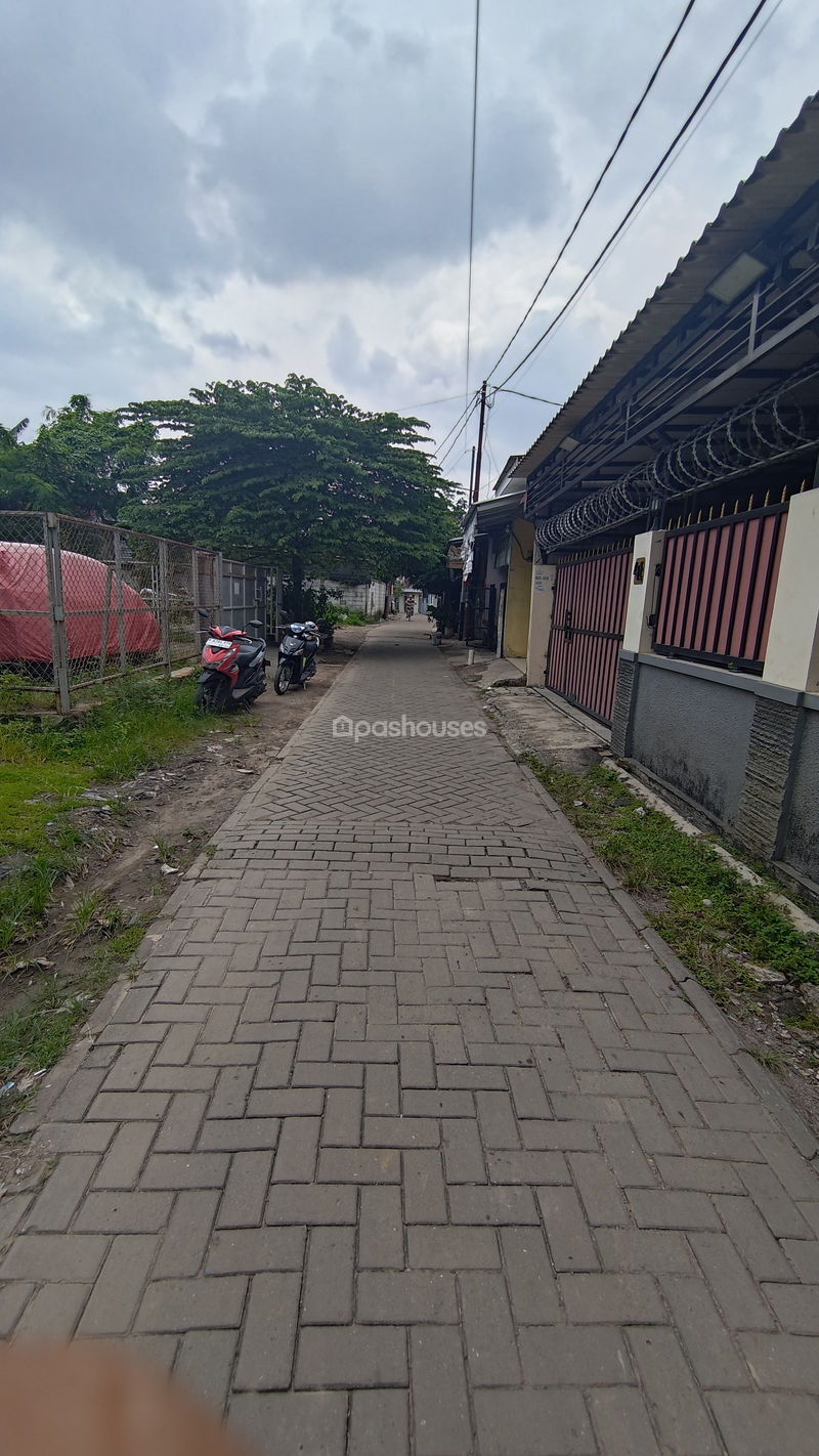 Jalan Cipondoh Tangerang