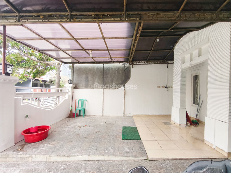 Villa Mutiara Gading 3 Cluster Verona Blok C3 No.2