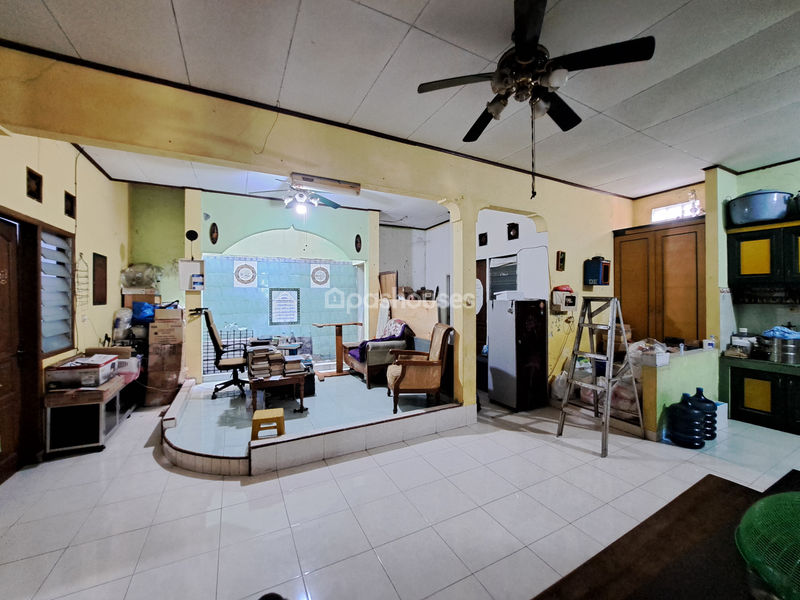 Permata Pamulang Blok H2 No.1