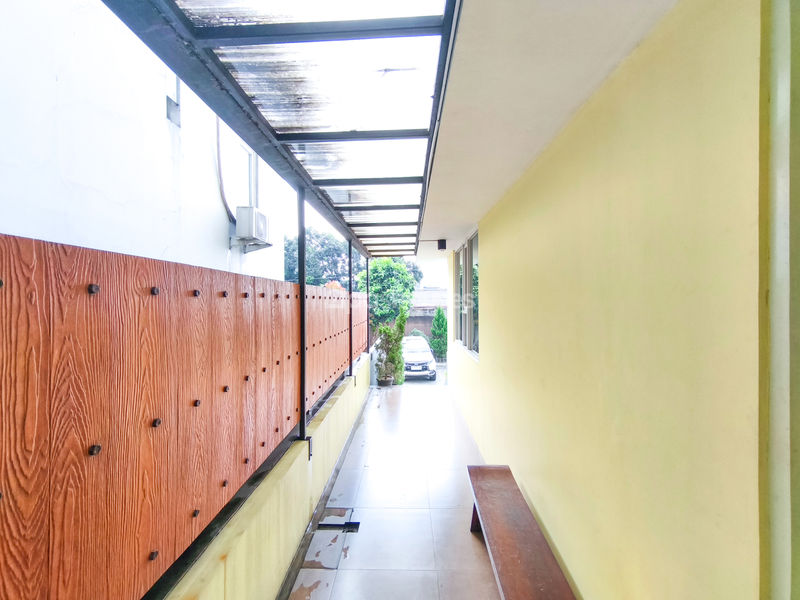 Jalan Permata Sari Utara Tangerang
