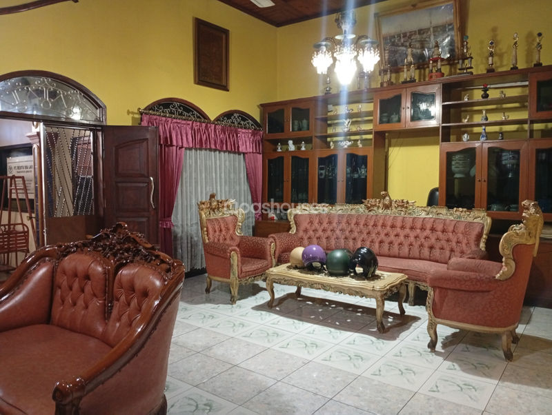 Jalan Raya Bekasi No.80