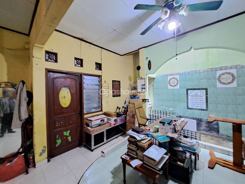 Permata Pamulang Blok H2 No.1